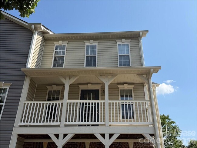 Building Photo - 110 Steam Engine Dr