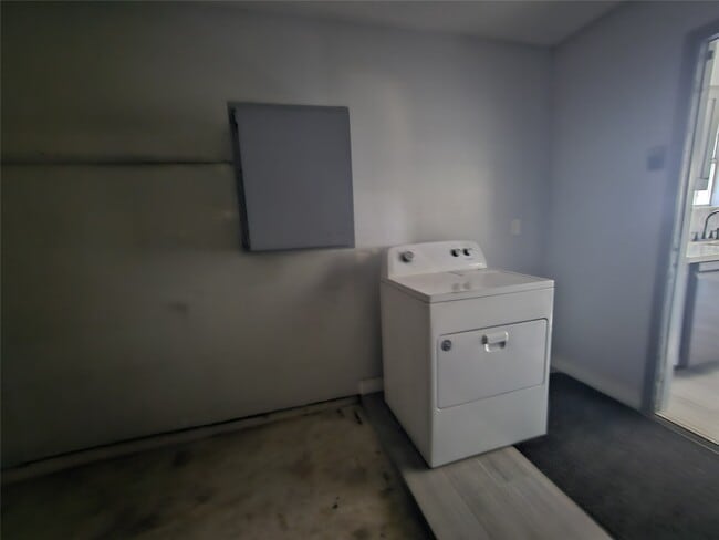 Building Photo - 2519 Piddler Dr