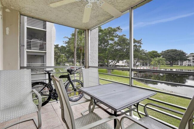 Building Photo - 9311 Orange Grove Dr