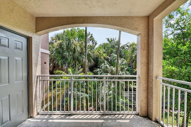 Building Photo - 6370 Emerald Dunes Dr