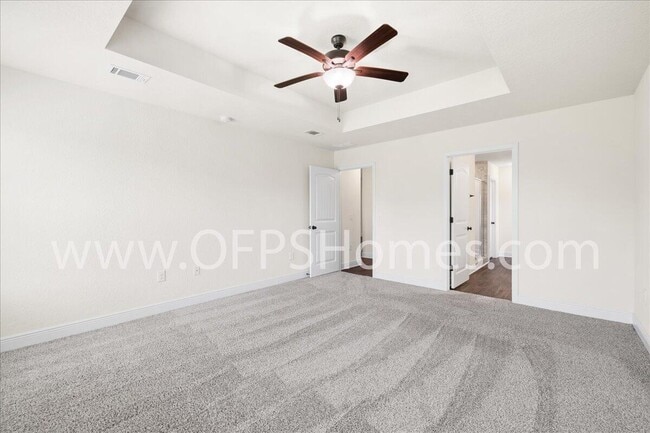 Building Photo - 6123 Redberry Dr
