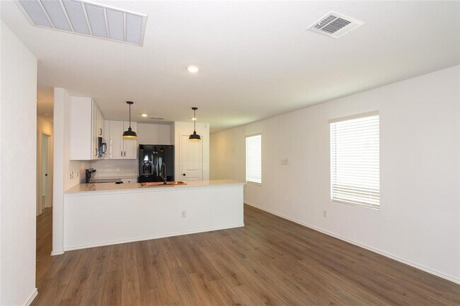 Building Photo - 548 Rancho Del Cielo Lp