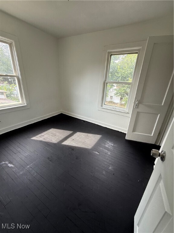 Building Photo - 1057 Joy Ave