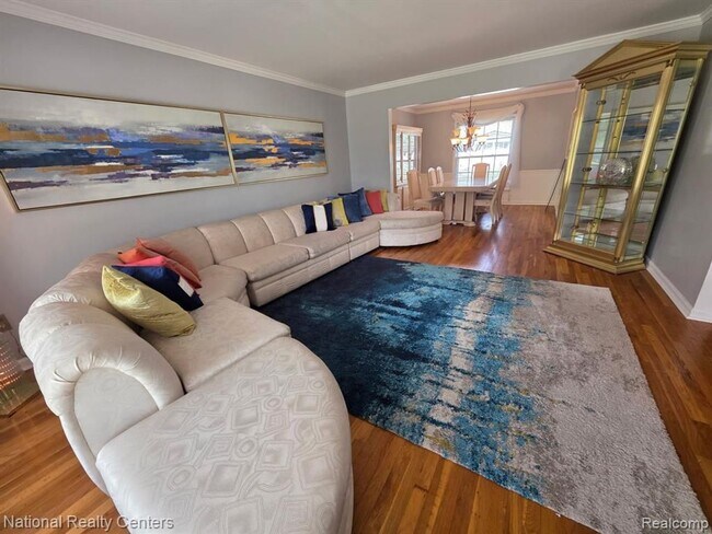 Building Photo - Spacious 4-Bedroom Colonial with Fireplace, Office & Fenced Yard