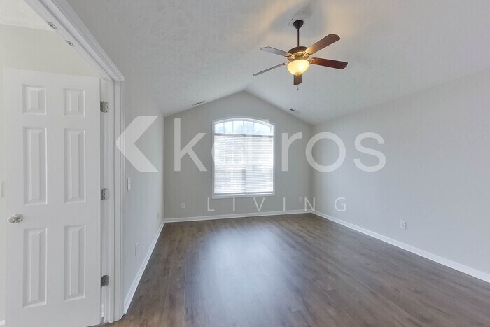 Building Photo - 135 Hillandale Rd