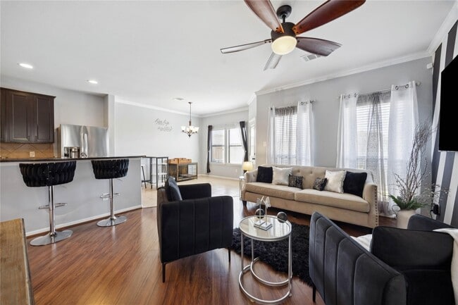 Building Photo - 6719 Sharpstone Creek Ln