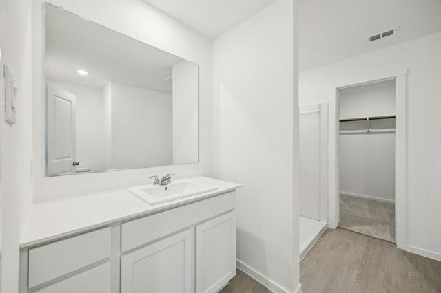 Building Photo - 716 Holleman Dr