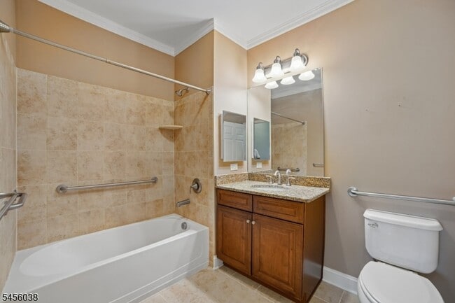 Building Photo - 4108 Hoover Ln