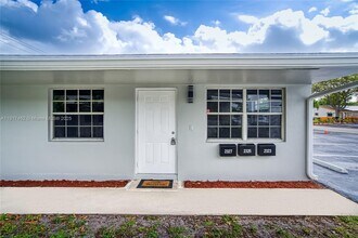 Building Photo - 2323 NW 52nd Ct