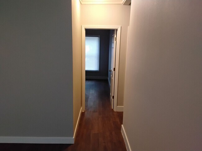 Building Photo - Charming 3-Bedroom Home Near the Park – Pe...