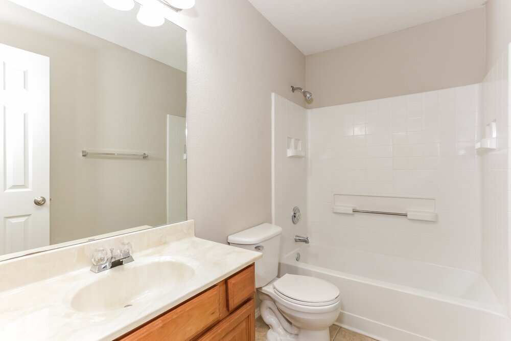 Building Photo - 125 Adams Dr