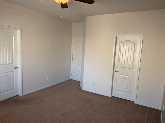 Building Photo - Gated 3-Bedroom Home with Community Pool Near Fort Apache & Blue Diamond