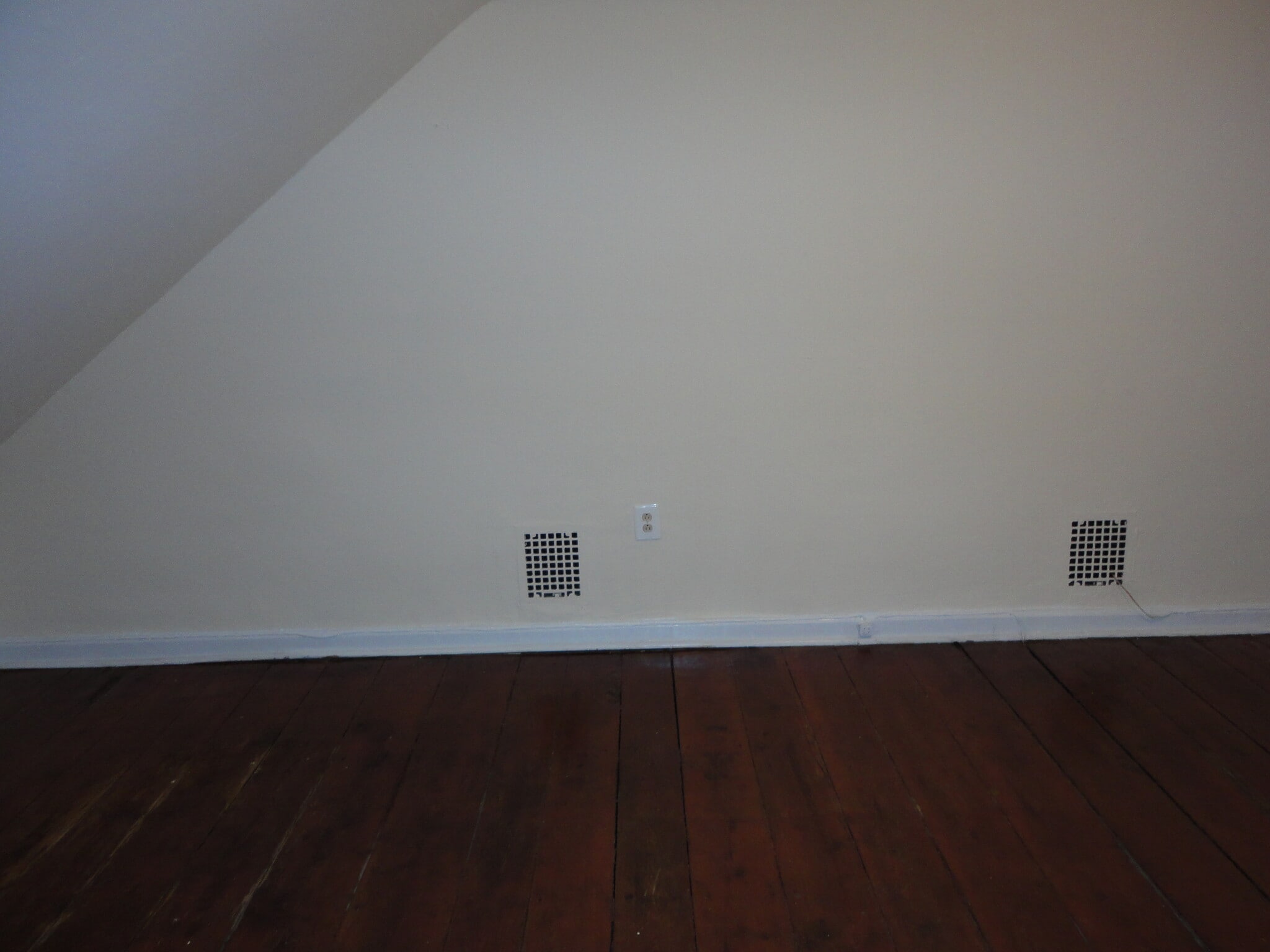 Building Photo - 1237 Pine St