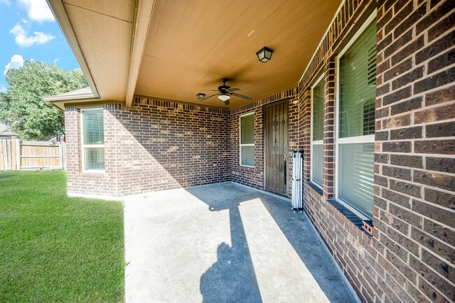 Building Photo - 3522 Cardiff Mist Dr