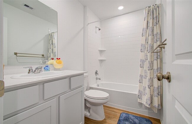 Building Photo - 21575 Carosella Dr