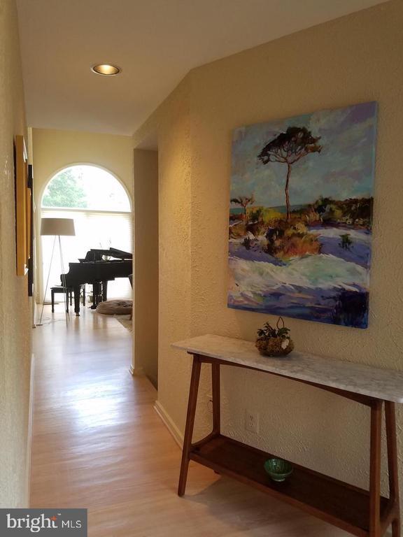 Building Photo - 8002 Grand Teton Dr