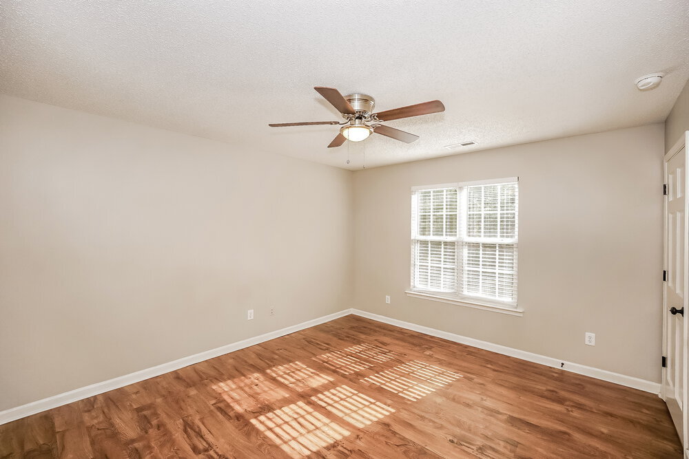 Building Photo - 1039 Sandy Point Dr SW