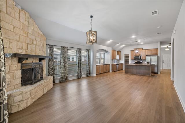 Building Photo - 300 Kelvington Dr