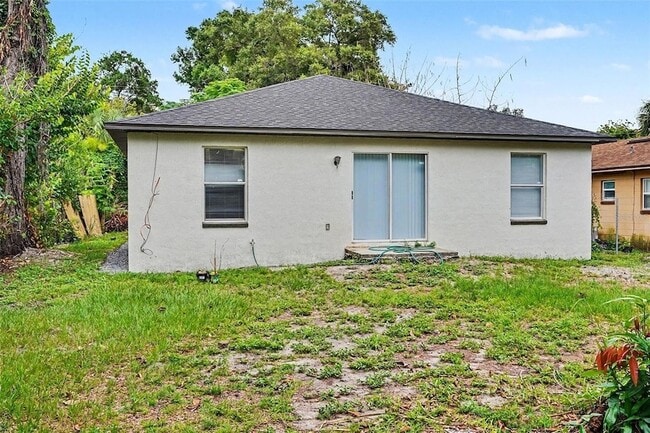 Building Photo - 1128 Neville Ave