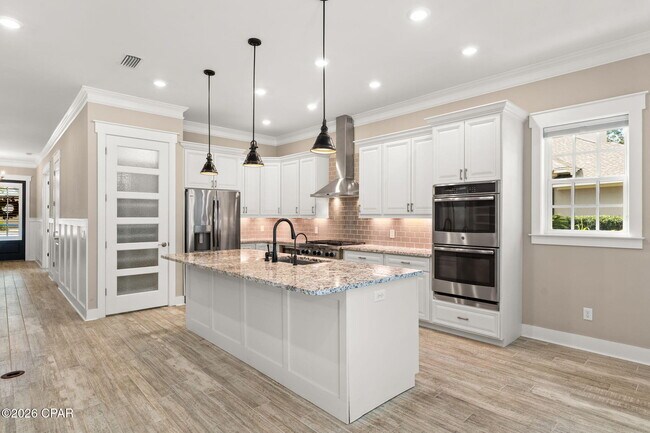 Building Photo - 3816 Mariner Dr