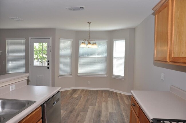 Building Photo - 272 Spillway Dr