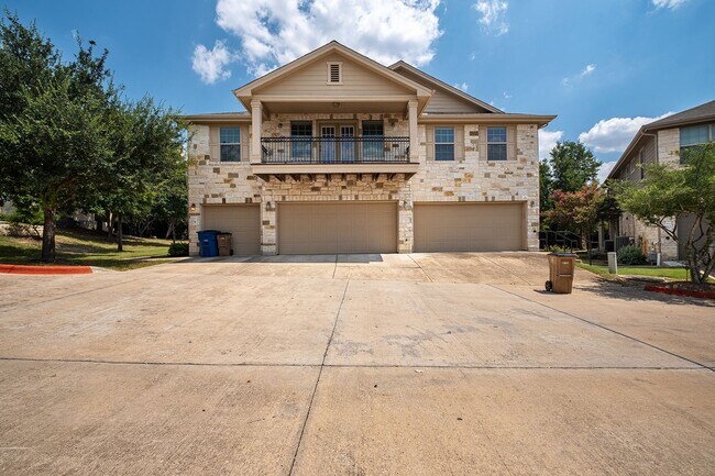 Building Photo - Beautiful 2-Bedroom, 2-Bath Condo in South...