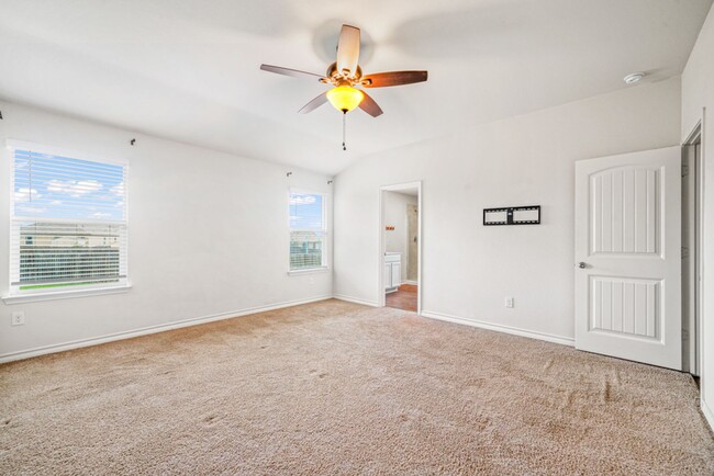 Building Photo - First time rental!