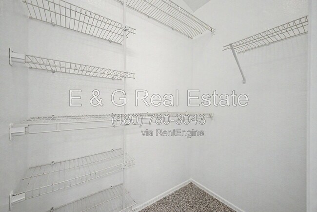 Building Photo - 4106 E Ashurst Dr