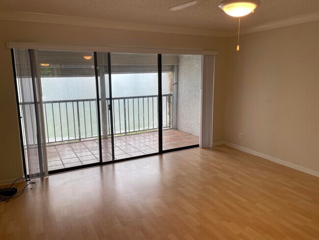 Building Photo - 4381 Trevi Ct