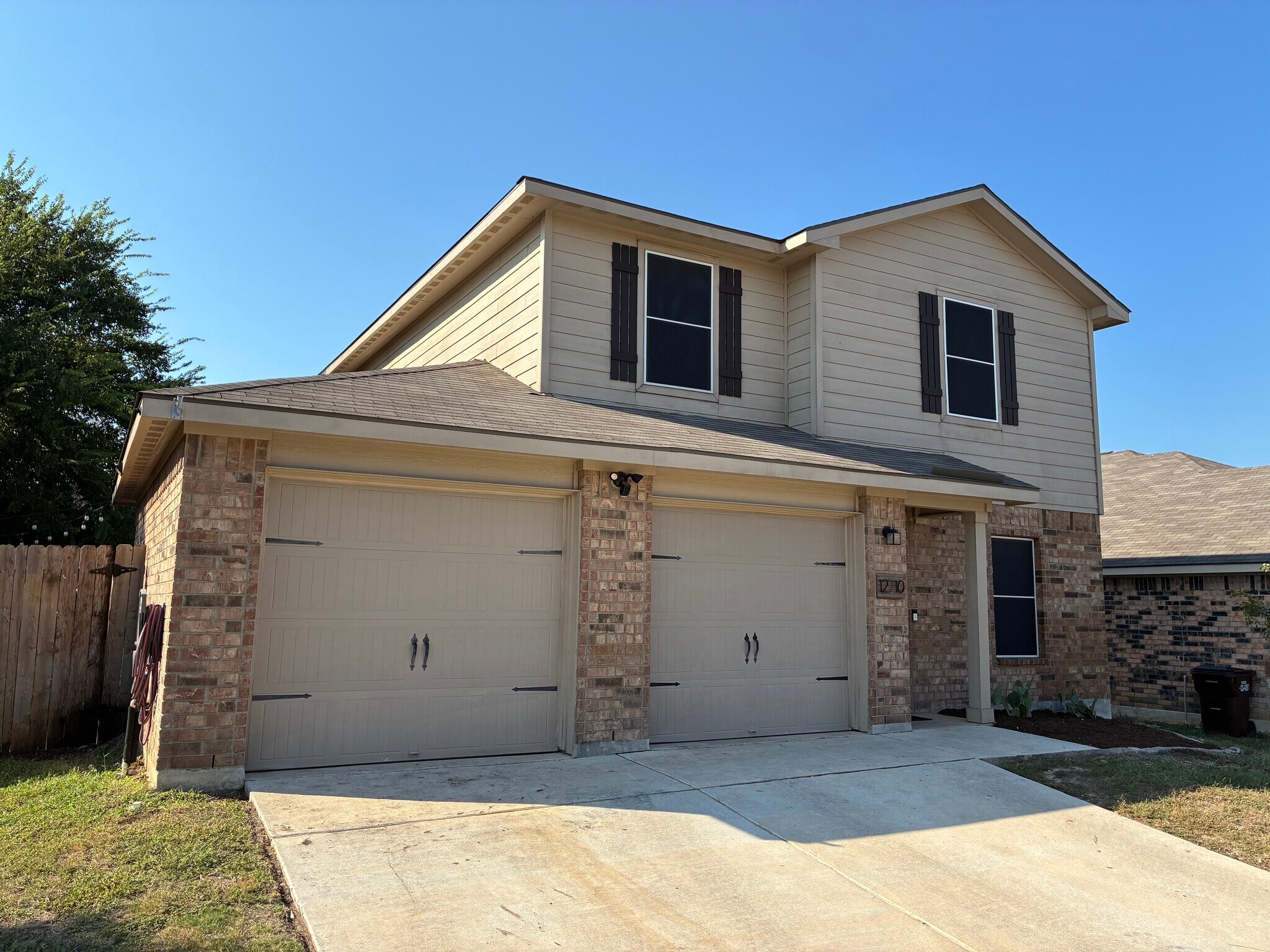 Front of house - 12710 Clearwater Cv