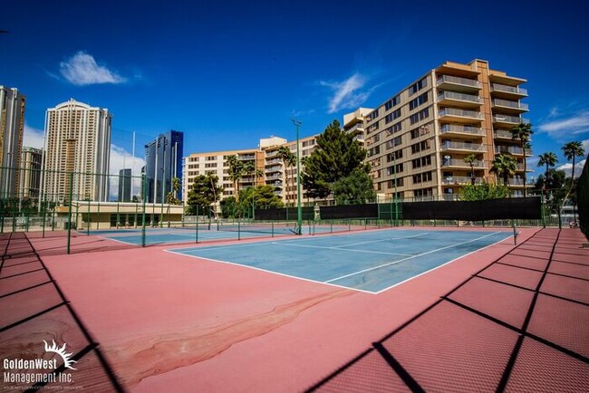 Building Photo - High end upgraded 2Bdm 2Ba Condo minutes f...