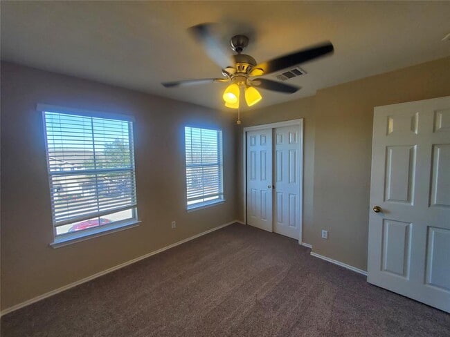 Building Photo - 14001 Cambourne Dr