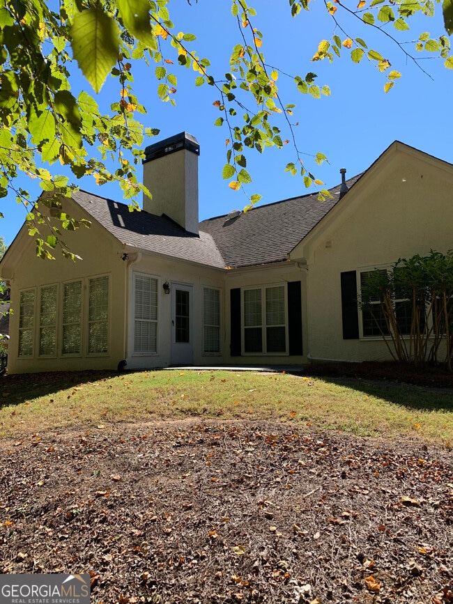 Building Photo - 312 Vendella Cir