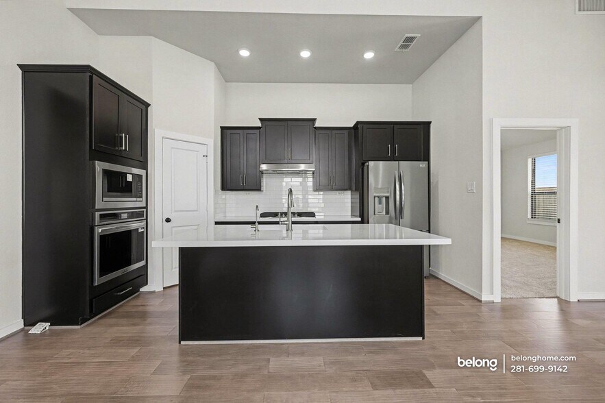 Building Photo - 21602 Tumble Mustard Ln