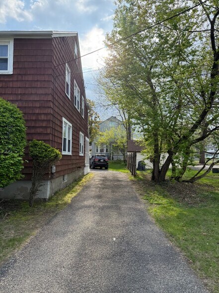 Building Photo - 7 Borthwick Ave