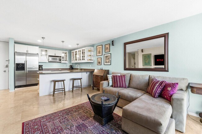 Building Photo - 3050 Rue D’Orleans