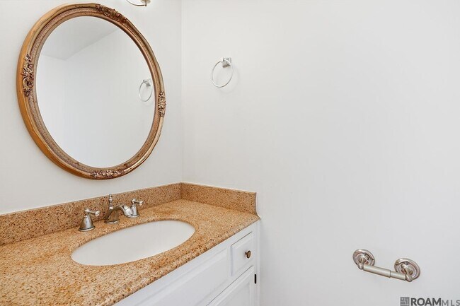 Building Photo - 956 Ridgepoint Ct