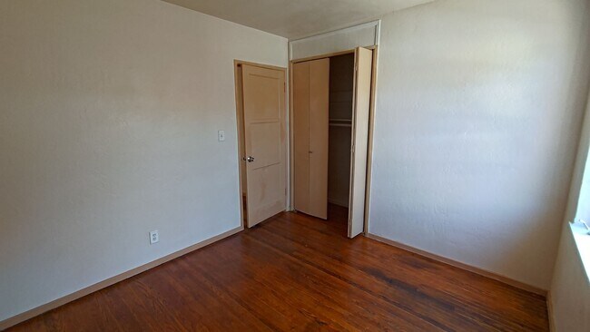 Building Photo - Newly Remodeled 4 Bed 3 Bath in Chula Vist...