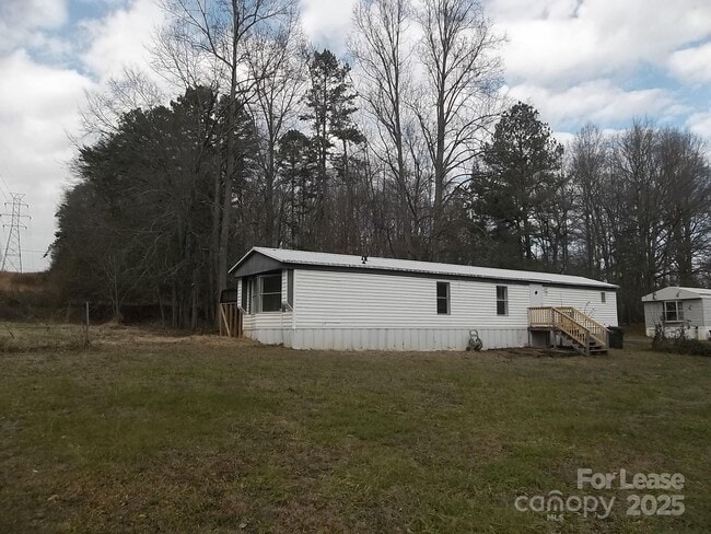 Building Photo - 146 Thornwood Ln