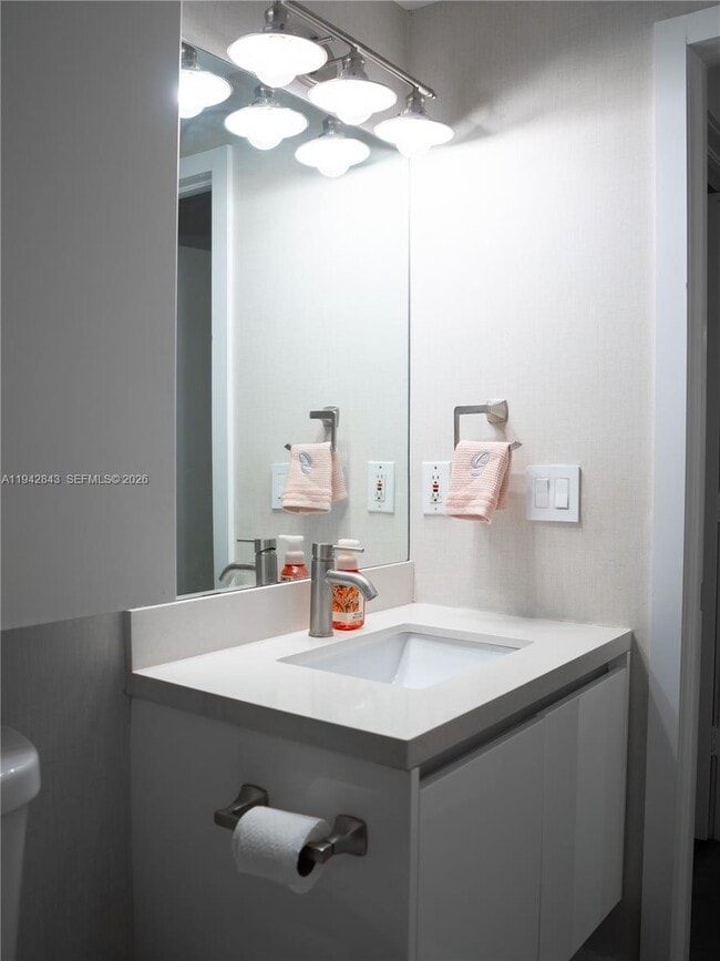 Building Photo - 6670 NW 114th Ave