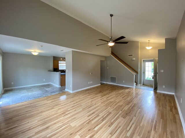 Building Photo - Welcome home to this stunning 3-bedroom, 2.5-bath residence in the desirable Meridian Place neigh...