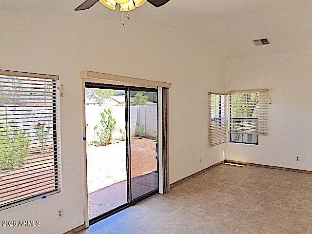 Building Photo - 4725 E Brown Rd