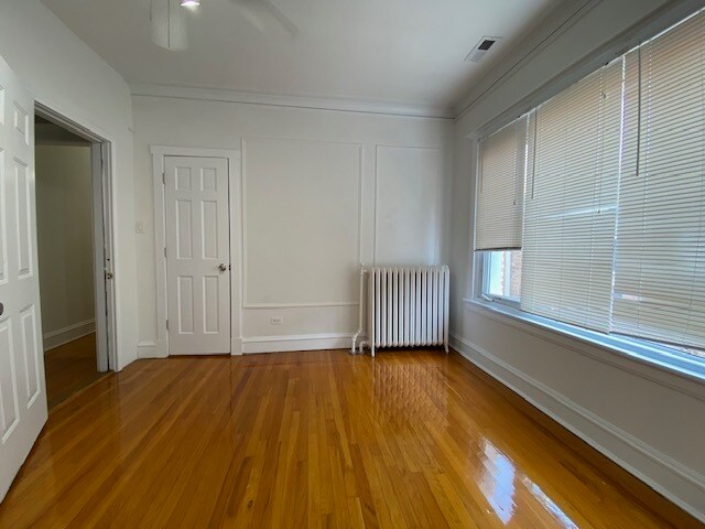 Building Photo - 1318 W Arthur Ave