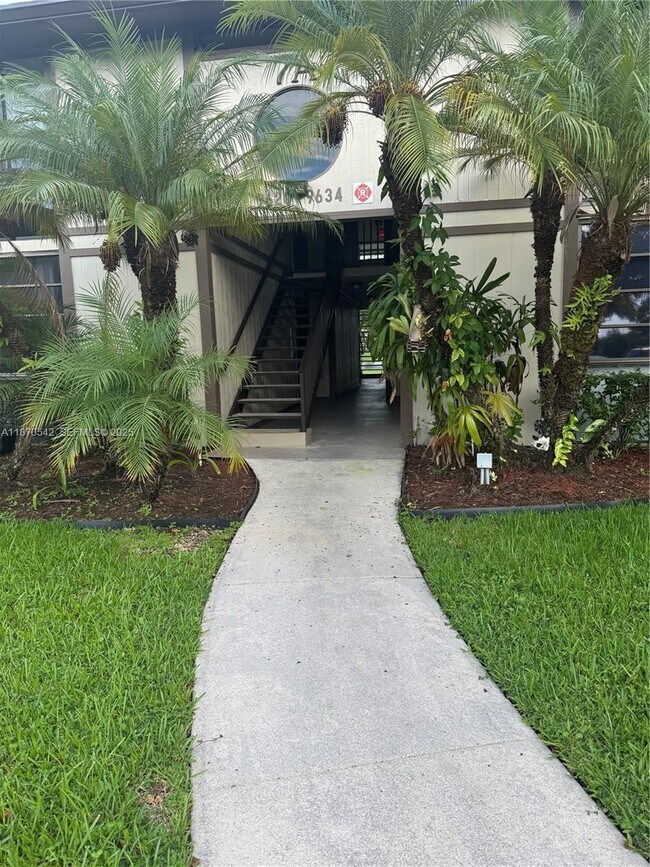 Building Photo - 9620 W McNab Rd