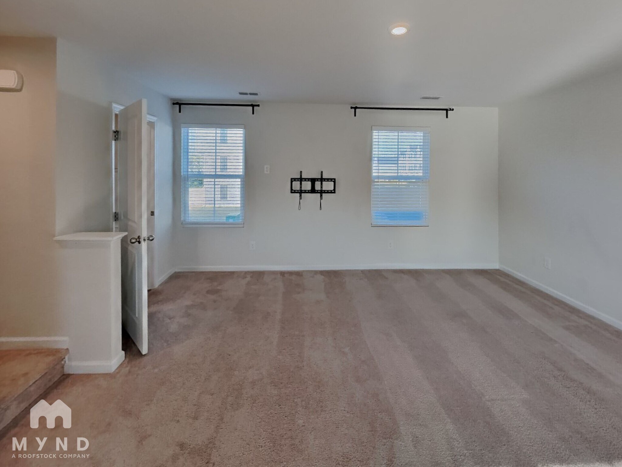 Building Photo - 2409 Fathom Wy