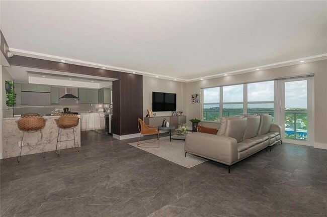 Primary Photo - 3900 Galt Ocean Dr