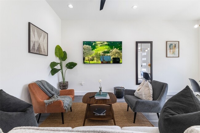 Building Photo - 4802 Angleton St