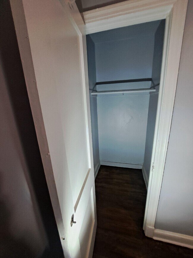 Building Photo - 3516 Ely Pl SE