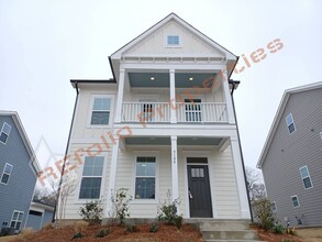 Building Photo - 9104 Kitchin Farms Wy