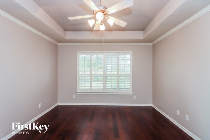 Building Photo - 20715 Pinebrook Hollow Ln